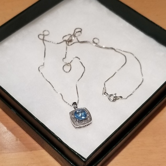 Simply Vera Vera Wang Jewelry - Simply Vera Vera Wang Pendant Necklace